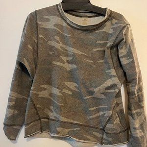 Camo sweatshirt - XS